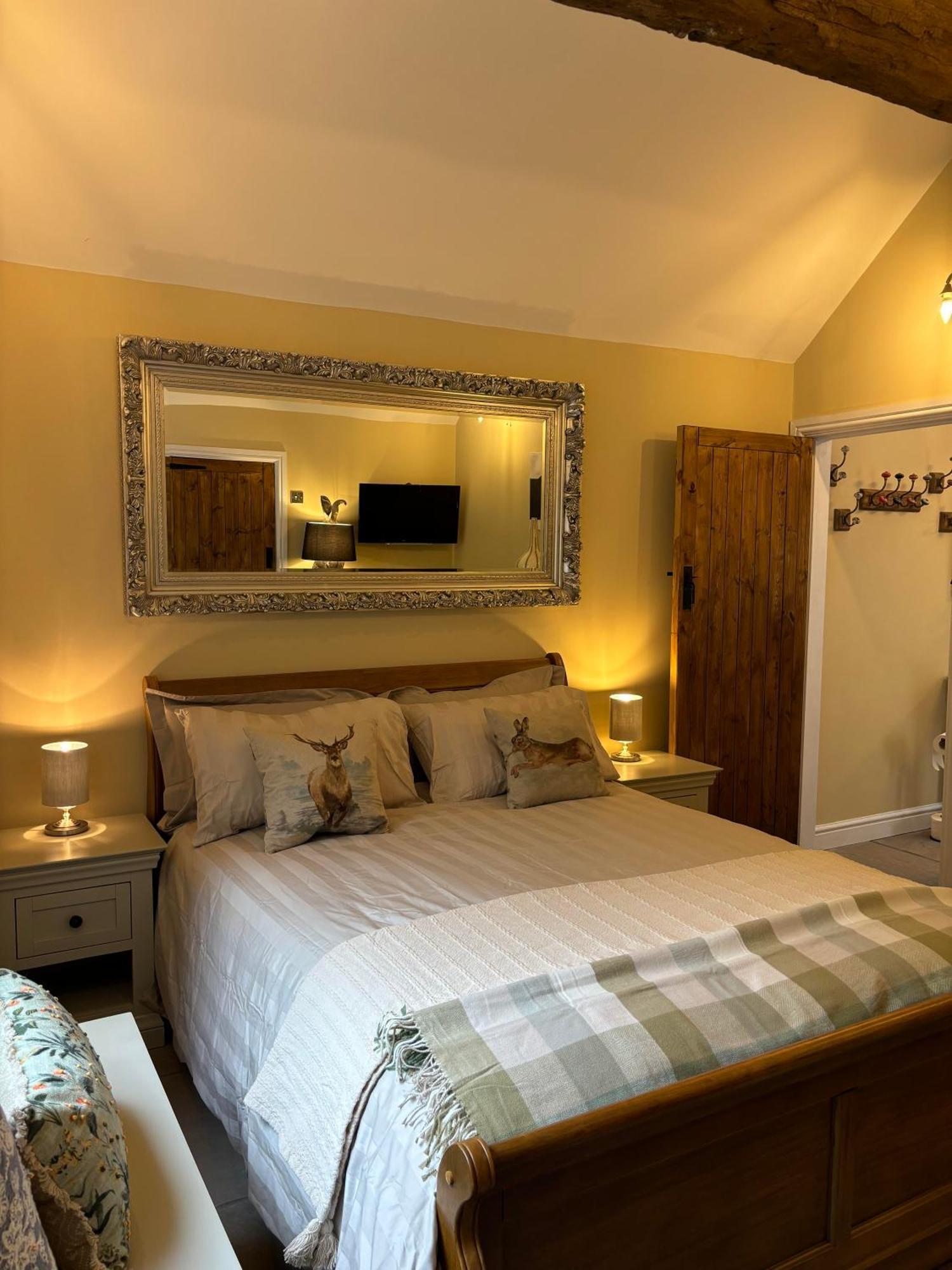 Mulberry House Farm Mulberry Lodge Chippenham  Zewnętrze zdjęcie