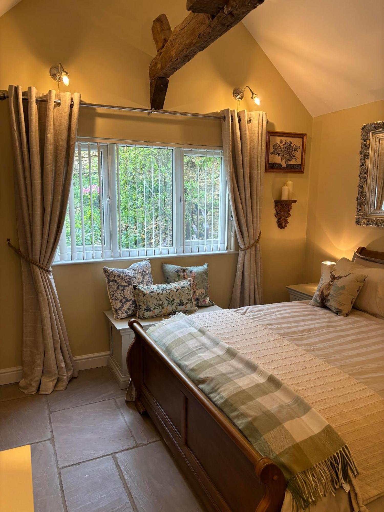 Mulberry House Farm Mulberry Lodge Chippenham  Zewnętrze zdjęcie